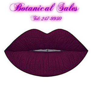 Meet your Posher, Monique